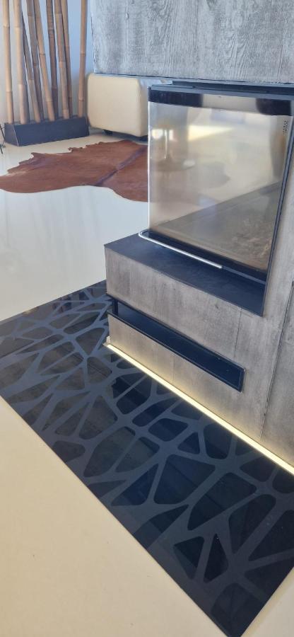 Exklusives Design-penthouse Mc1 Apartment